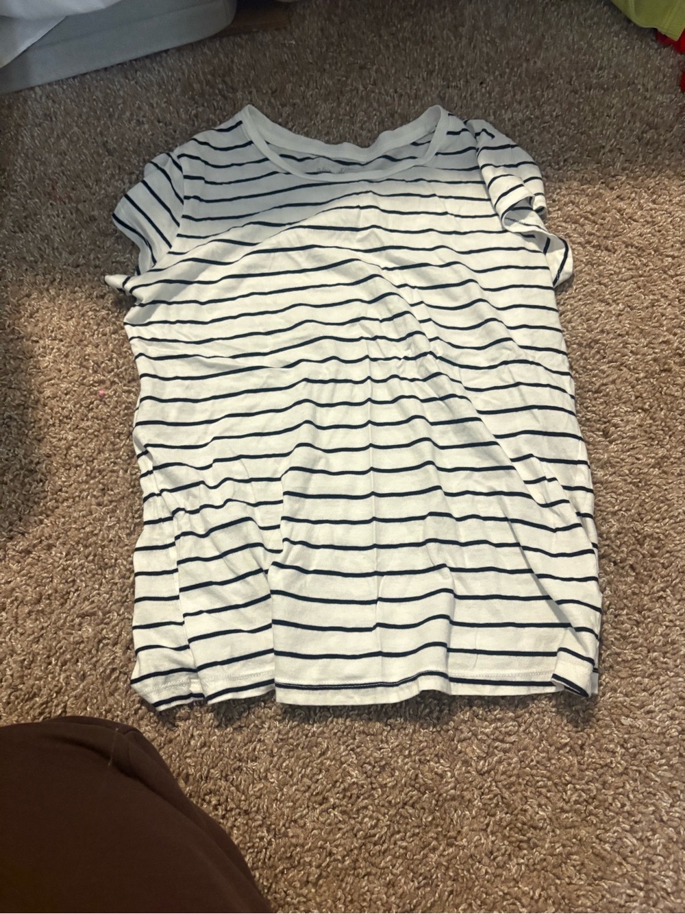 Universal Thread White and Navy Striped Short Sleeve Top